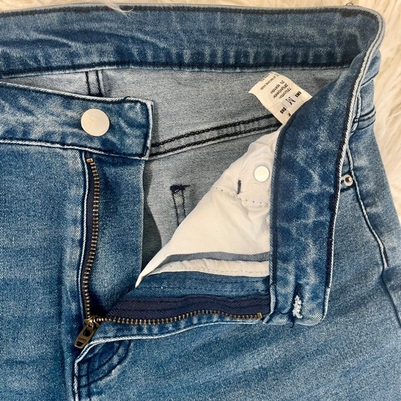 Emmiol "Flare Jeans in Blue Denim" NWT - Picture 6 of 16